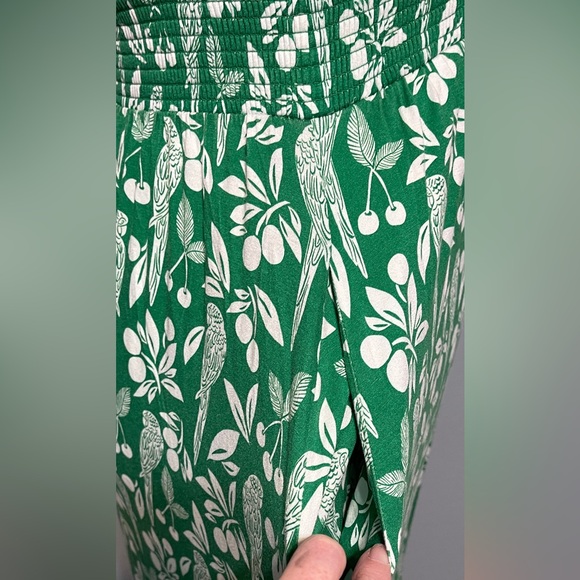 Boden Paloma Maxi Dress Green Parrot V Neck Smocked Waist Resort Coastal Size 4L - Picture 5 of 10